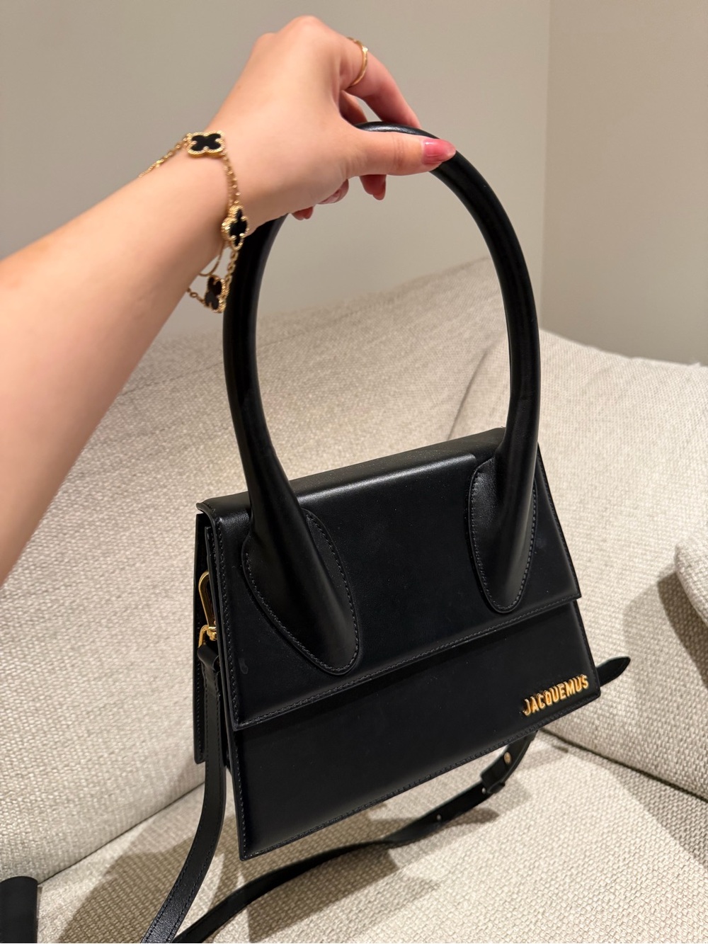 Jacquemus Le Grand Chiquito Top Handle Bag